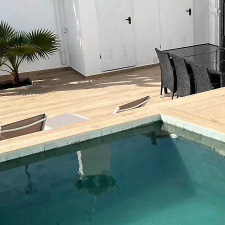 Karibu & Pool Σπίτι διακοπών Μαρμπέλλα