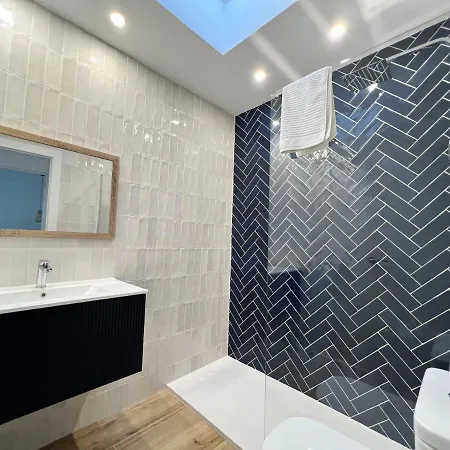 Karibu & Pool Vakantiehuis Marbella