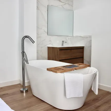 Karibu & Pool Vakantiehuis Marbella