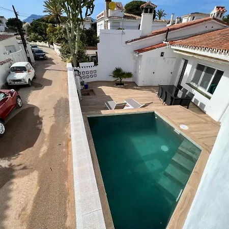 Karibu & Pool Vakantiehuis Marbella